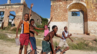 Illustration for article titled Black Cubans: Restoring US Ties Is Cool, but America, Keep Your Hang-Ups About Race at Bay